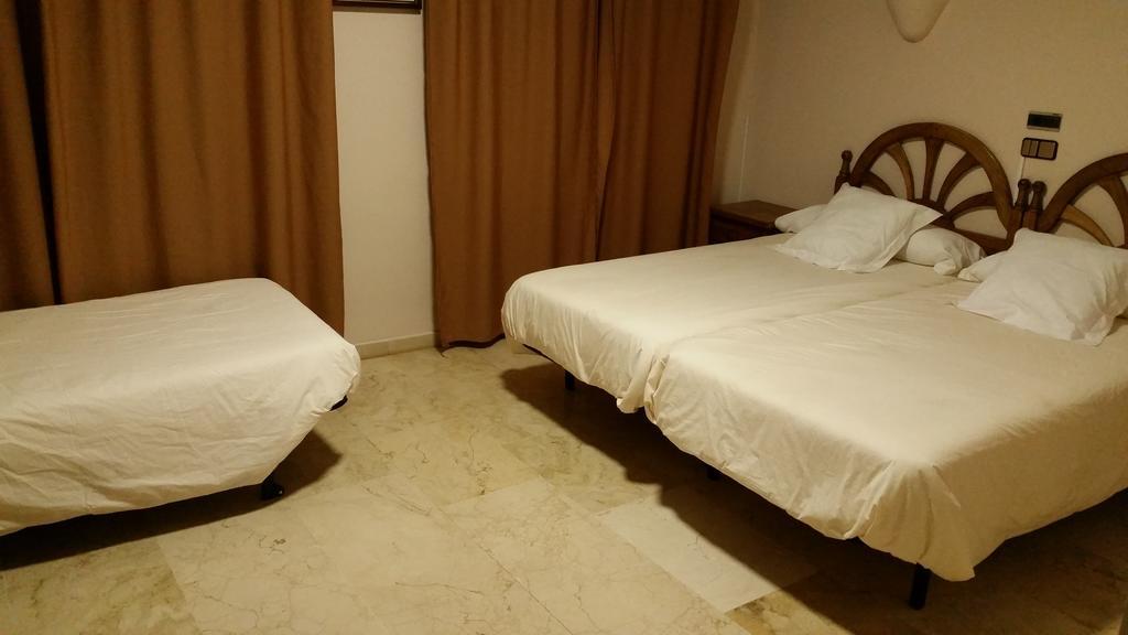 Hotel Balcon De Cazorla Luaran gambar